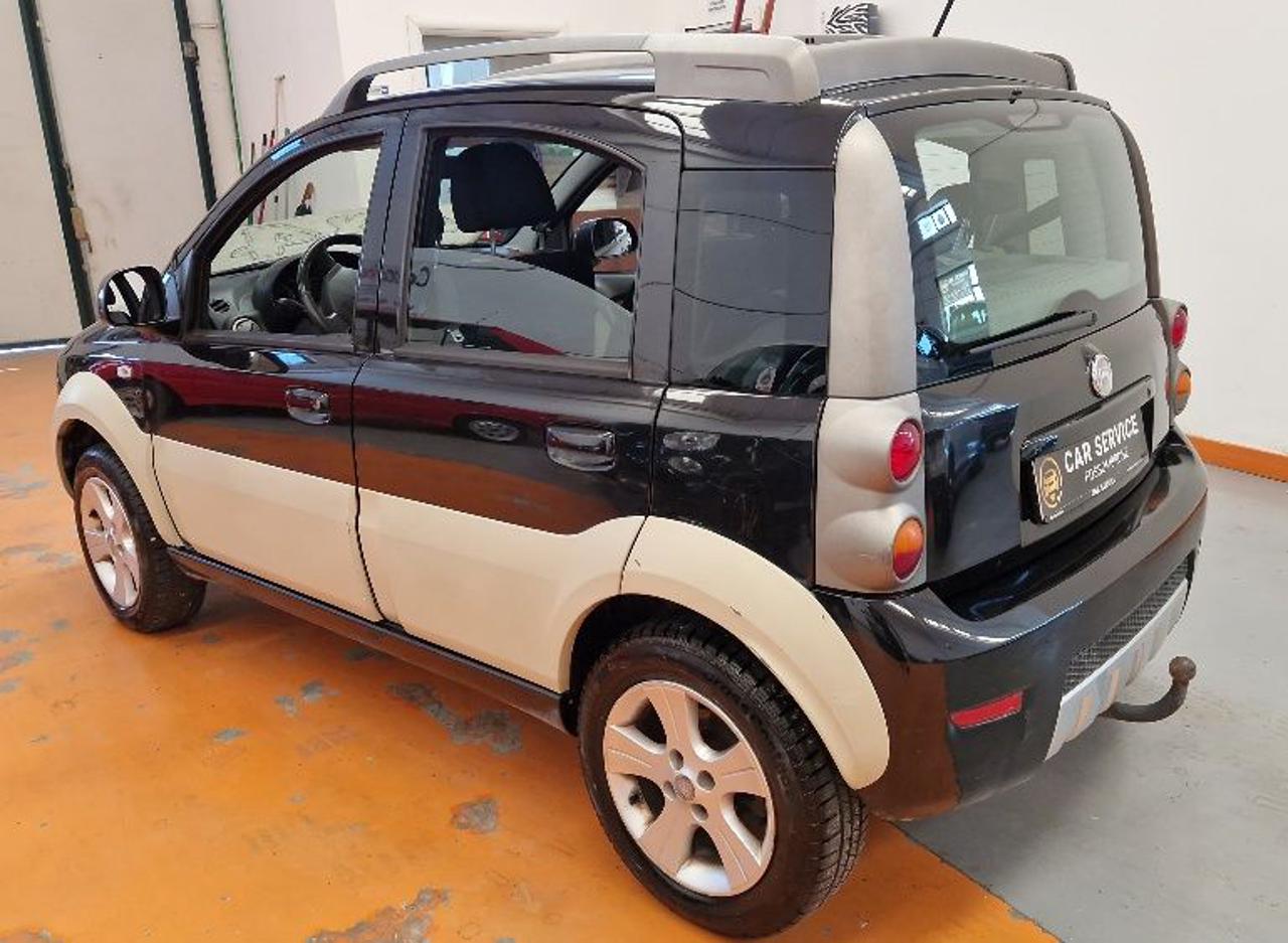 FIAT Panda 1.3 MJT 16V 4x4 Cross + GANCIO TRAINO - 4