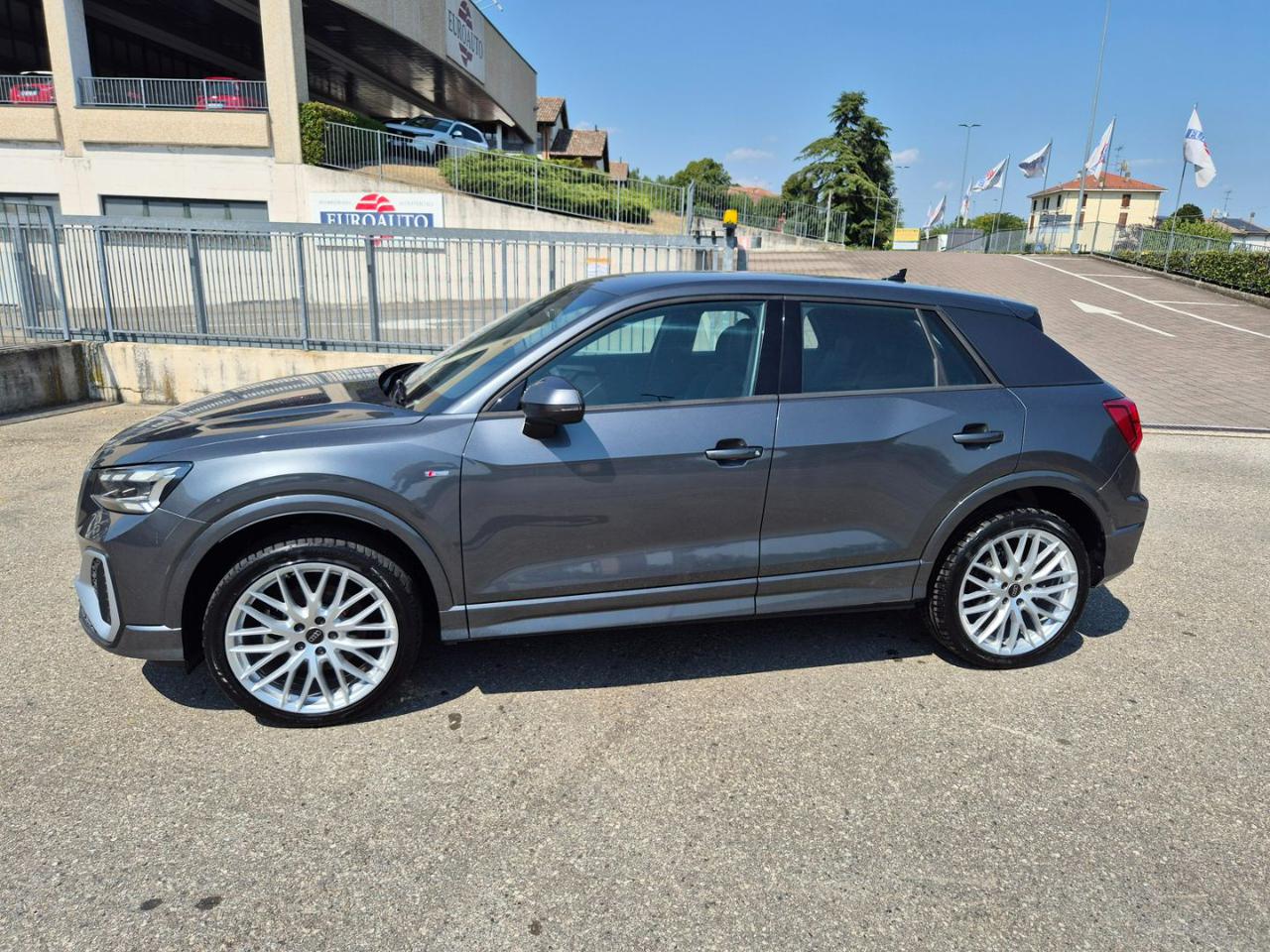 AUDI Q2 35 TDI S tronic S line Edition - 3