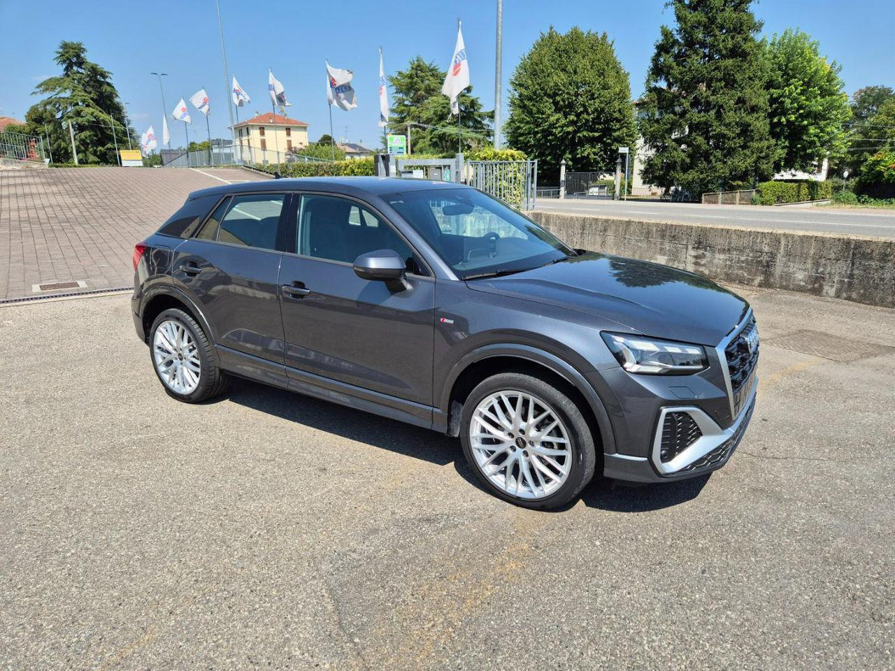 AUDI Q2 35 TDI S tronic S line Edition - 6