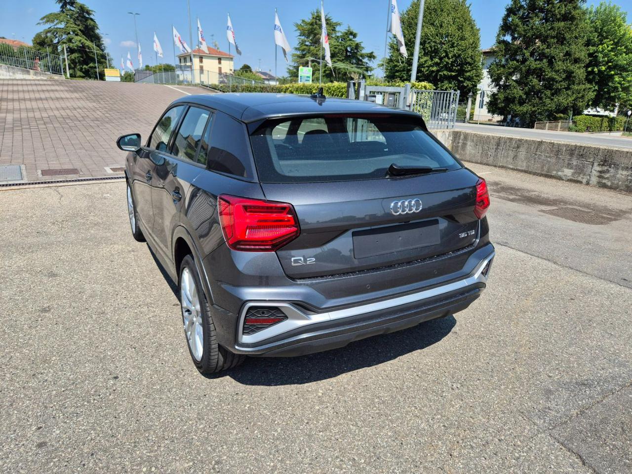 AUDI Q2 35 TDI S tronic S line Edition - 8