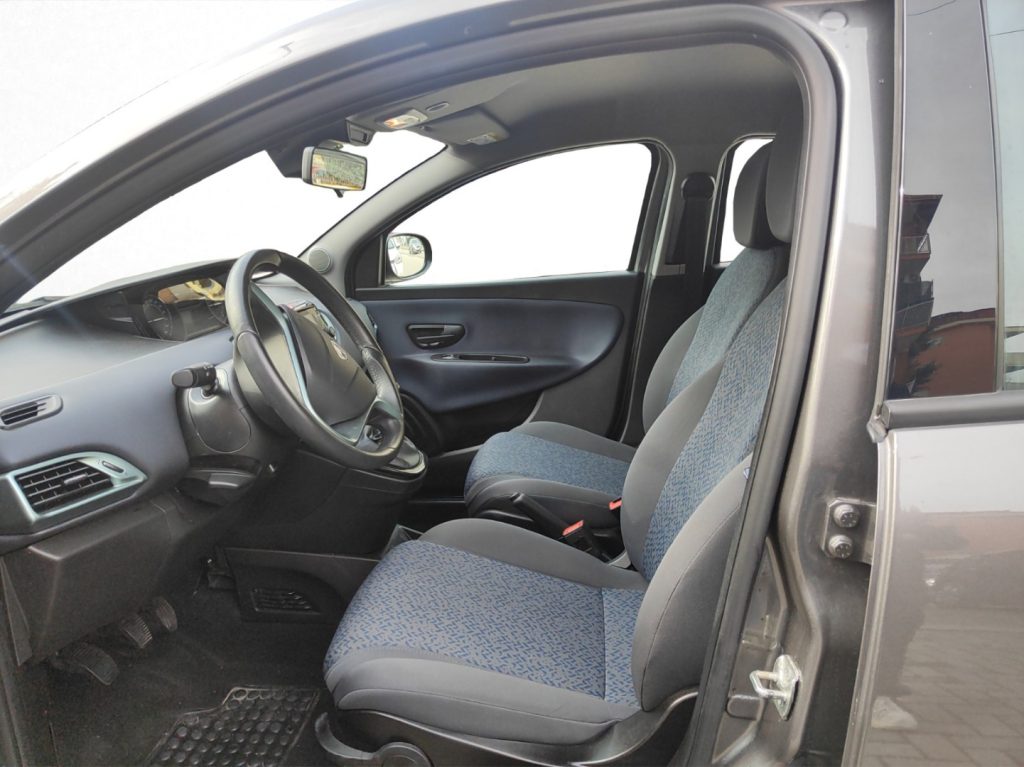 LANCIA Ypsilon 1.0 FireFly 5 porte S&S Hybrid - 6