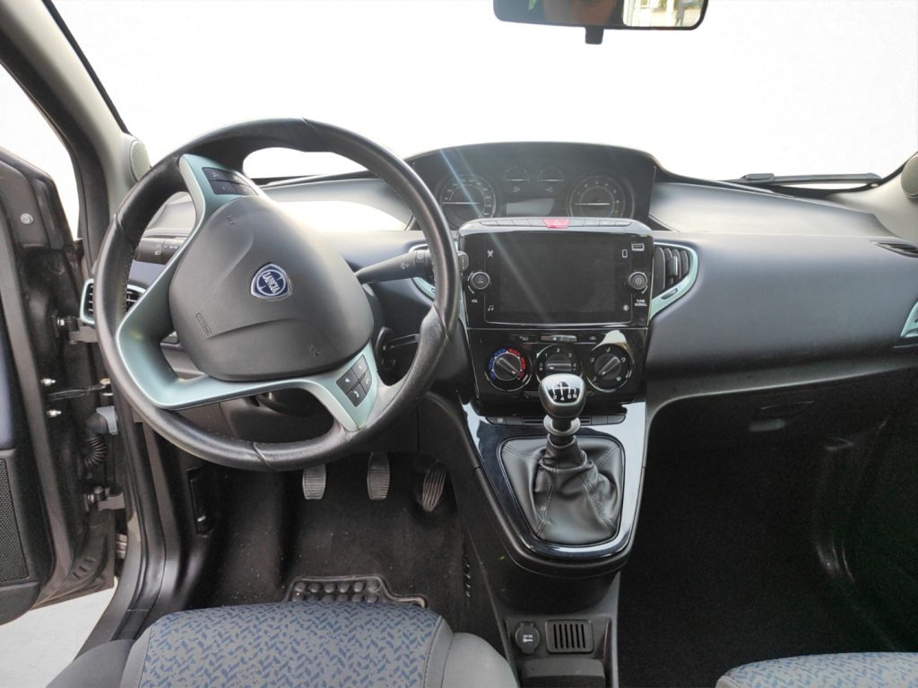 LANCIA Ypsilon 1.0 FireFly 5 porte S&S Hybrid - 5