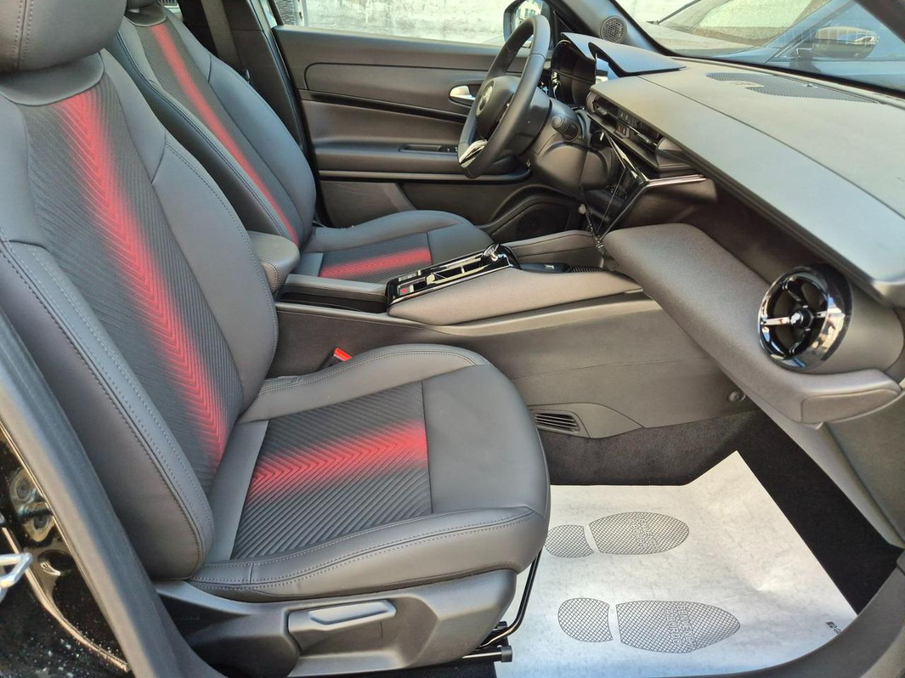 ALFA ROMEO Junior 1.2 ibrida Ti 145cv edct6 - 12