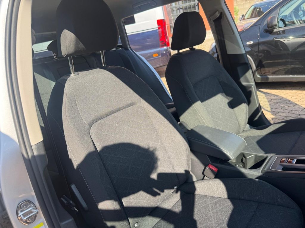 VOLKSWAGEN Golf Variant 1.5 eTSI EVO ACT DSG LIFE - 10