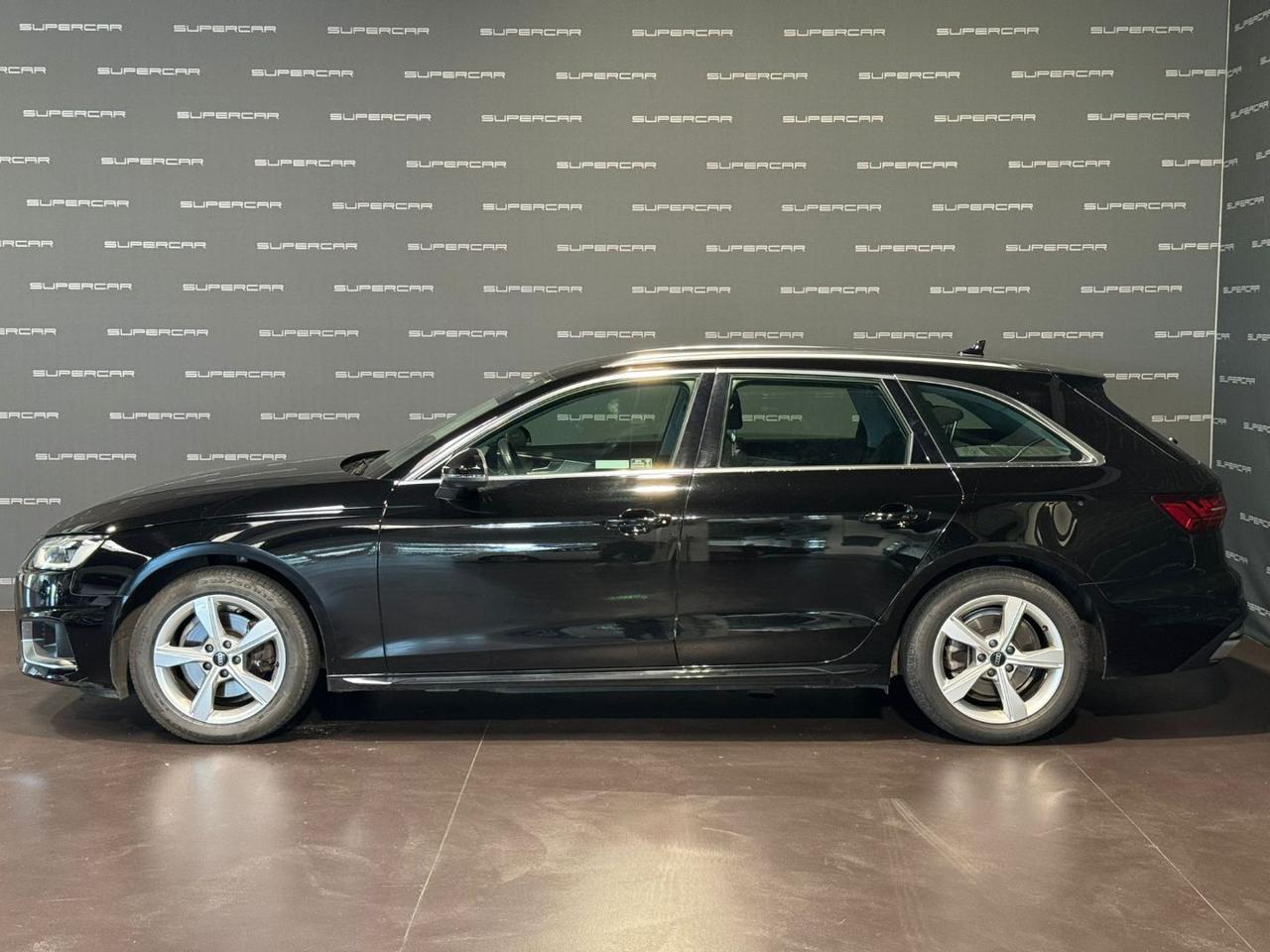 AUDI A4 Avant 30 TDI/136 CV S tronic Business Advanced - 5