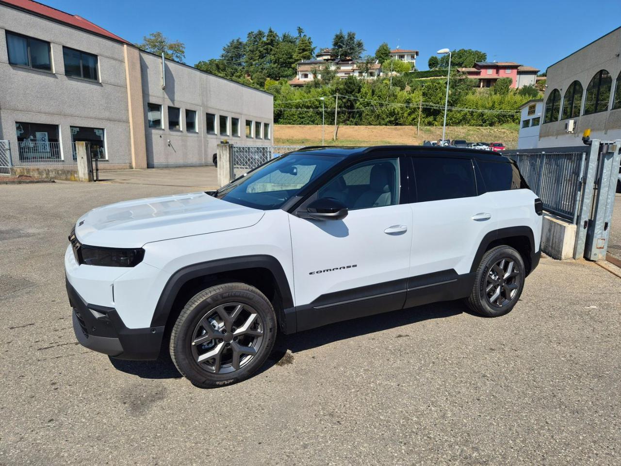 JEEP Compass 1.2 Turbo 48V e-Hybrid First Edition - 3