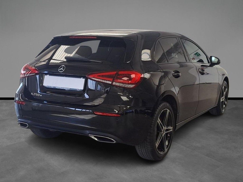 MERCEDES-BENZ A 250 e hybrid EQ Business - 15