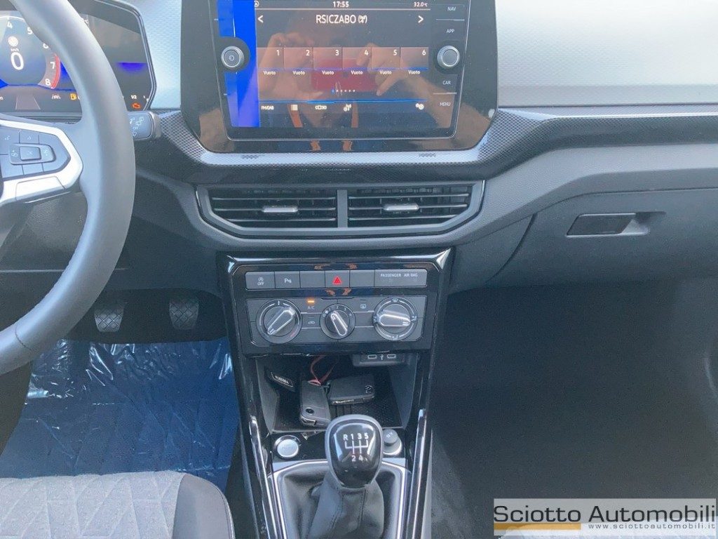 VOLKSWAGEN T-Cross 1.0 TSI Life - 15