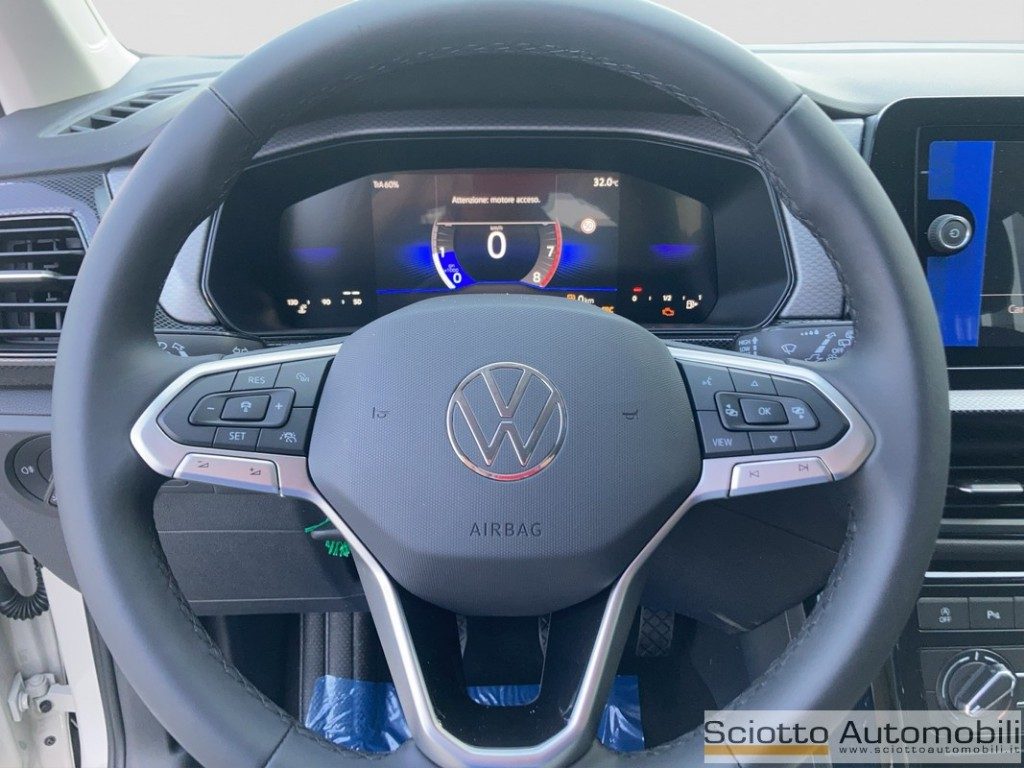 VOLKSWAGEN T-Cross 1.0 TSI Life - 10