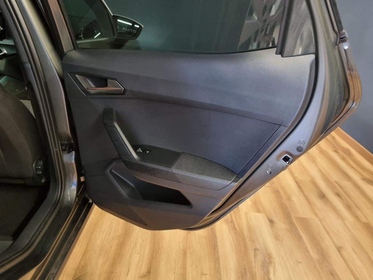 SEAT Arona 1.0 EcoTSI 110 CV DSG XPERIENCE - 21
