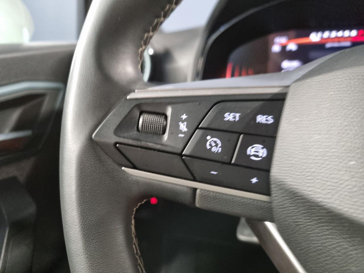 SEAT Arona 1.0 EcoTSI 110 CV DSG XPERIENCE - 27