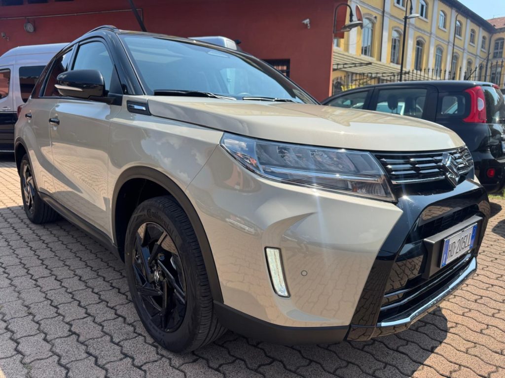 SUZUKI Vitara 1.4 110CV  Hybrid A/T 4WD Starview - 2