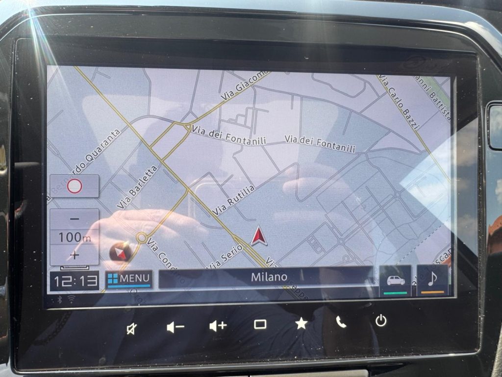 SUZUKI Vitara 1.4 110CV  Hybrid A/T 4WD Starview - 8