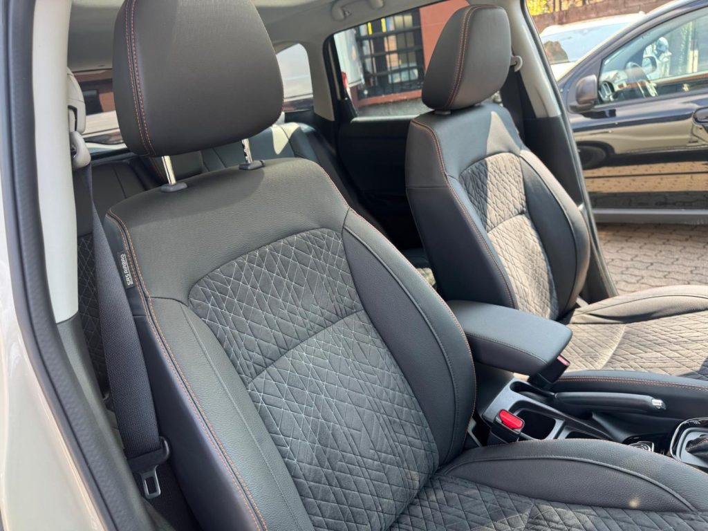 SUZUKI Vitara 1.4 110CV  Hybrid A/T 4WD Starview - 17