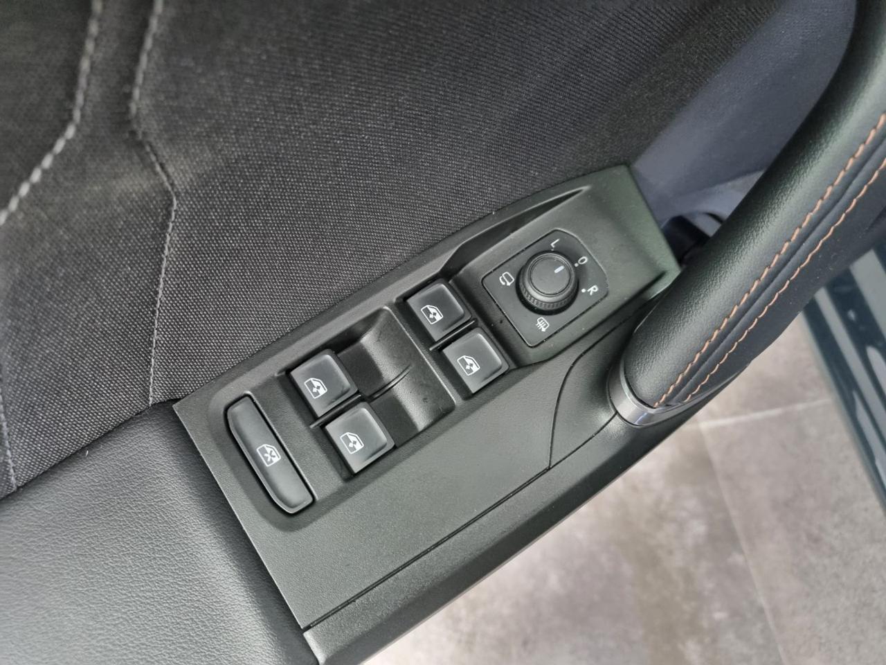 CUPRA Leon Sportstourer 1.5 e-Hybrid 204 CV DSG PLUG-IN - 36