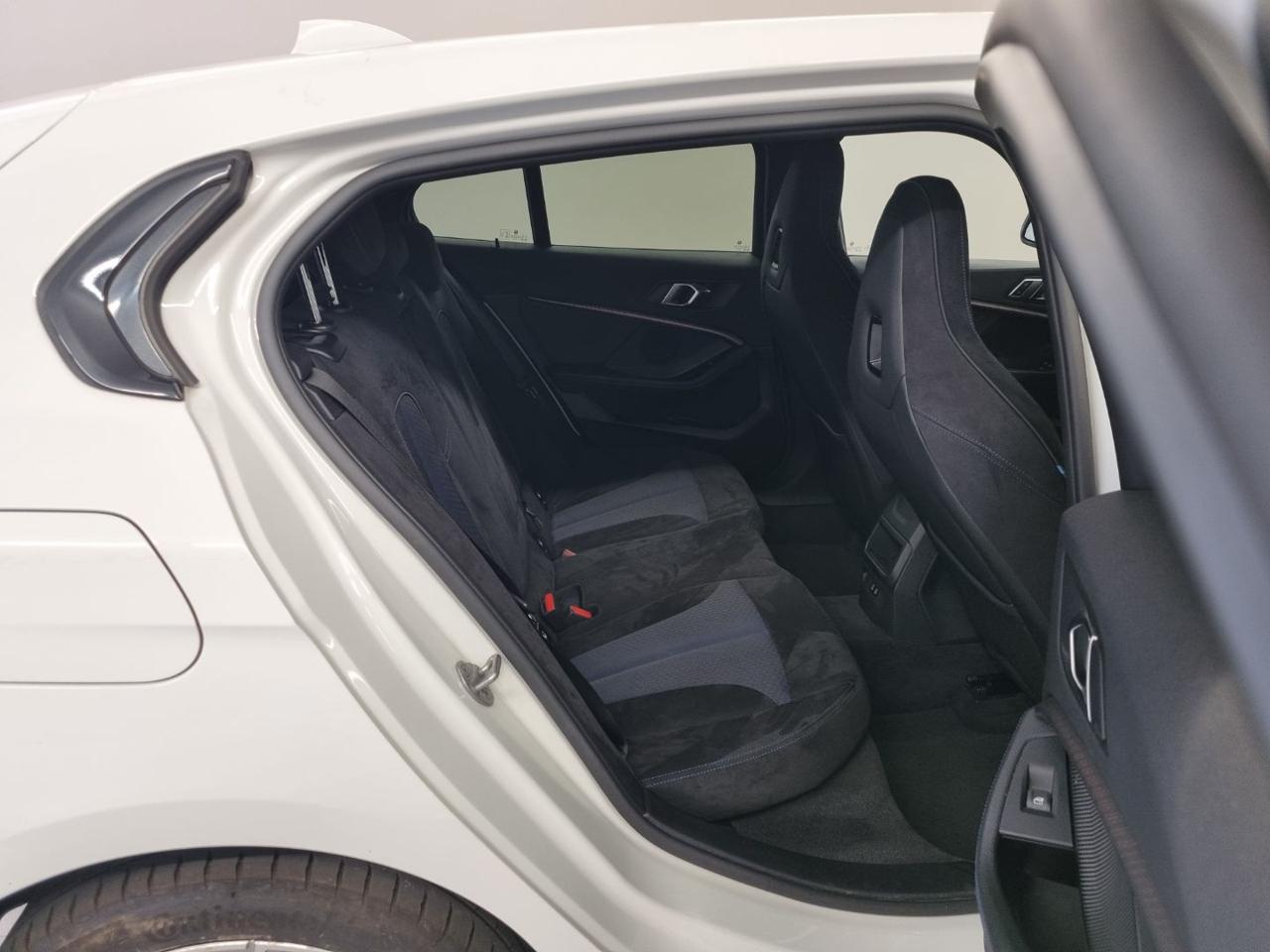 BMW 116 i 5p. Msport - 9