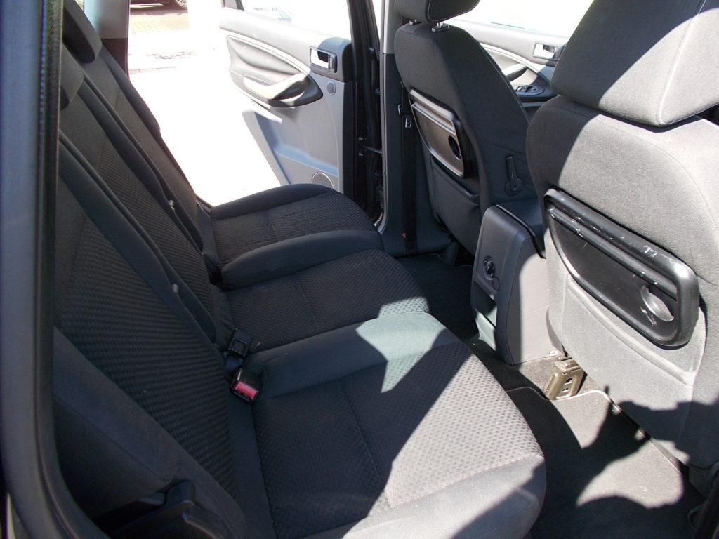 FORD C-Max 2.0 TDCi 136 CV Titanium - 14