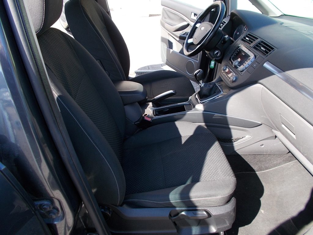 FORD C-Max 2.0 TDCi 136 CV Titanium - 15