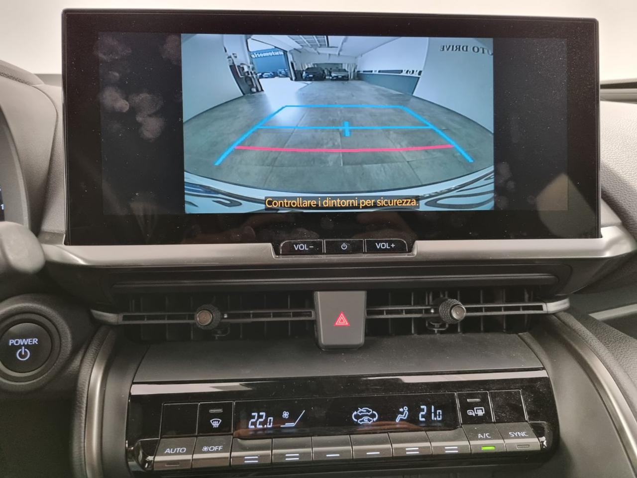 TOYOTA C-HR 1.8 HV Trend - 9
