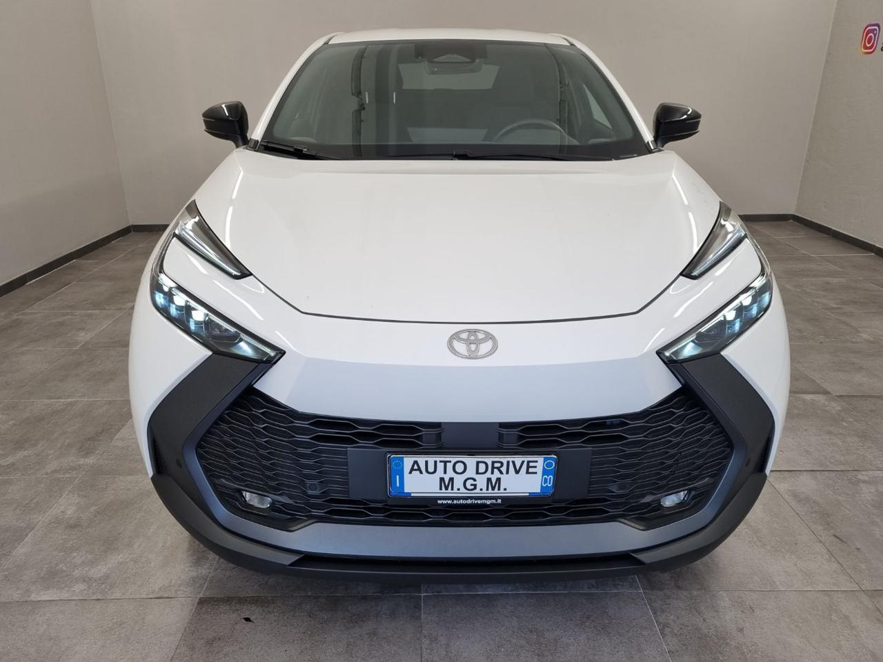 TOYOTA C-HR 1.8 HV Trend - 27