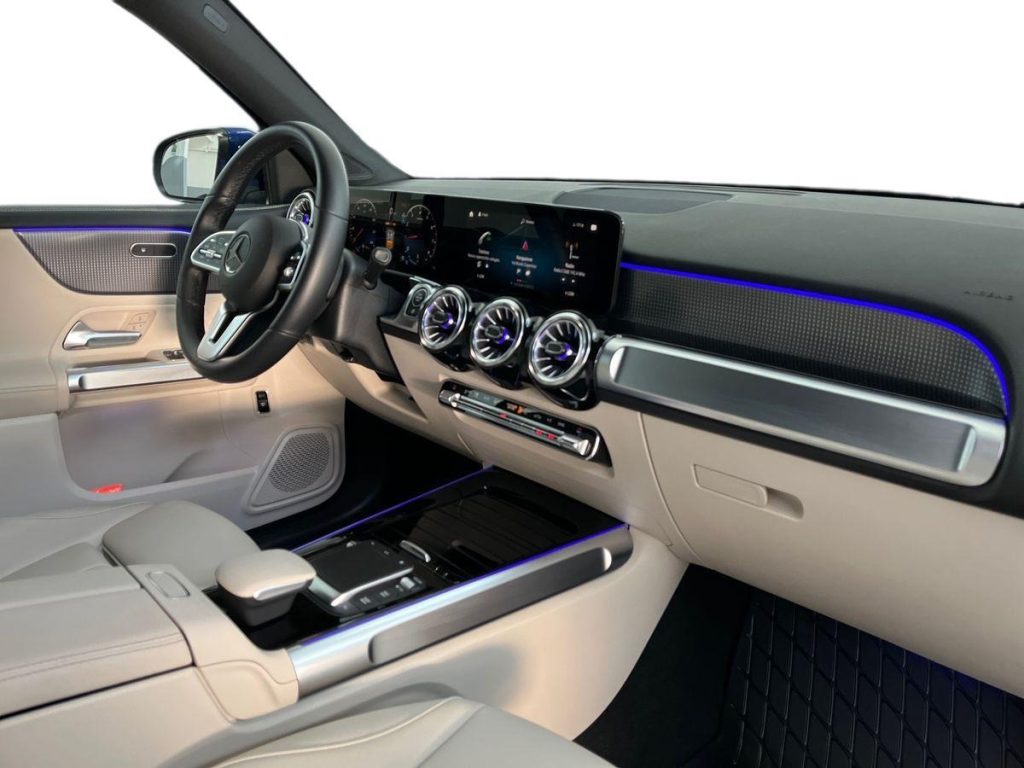 MERCEDES-BENZ GLB 200 Automatic Sport Plus - 16