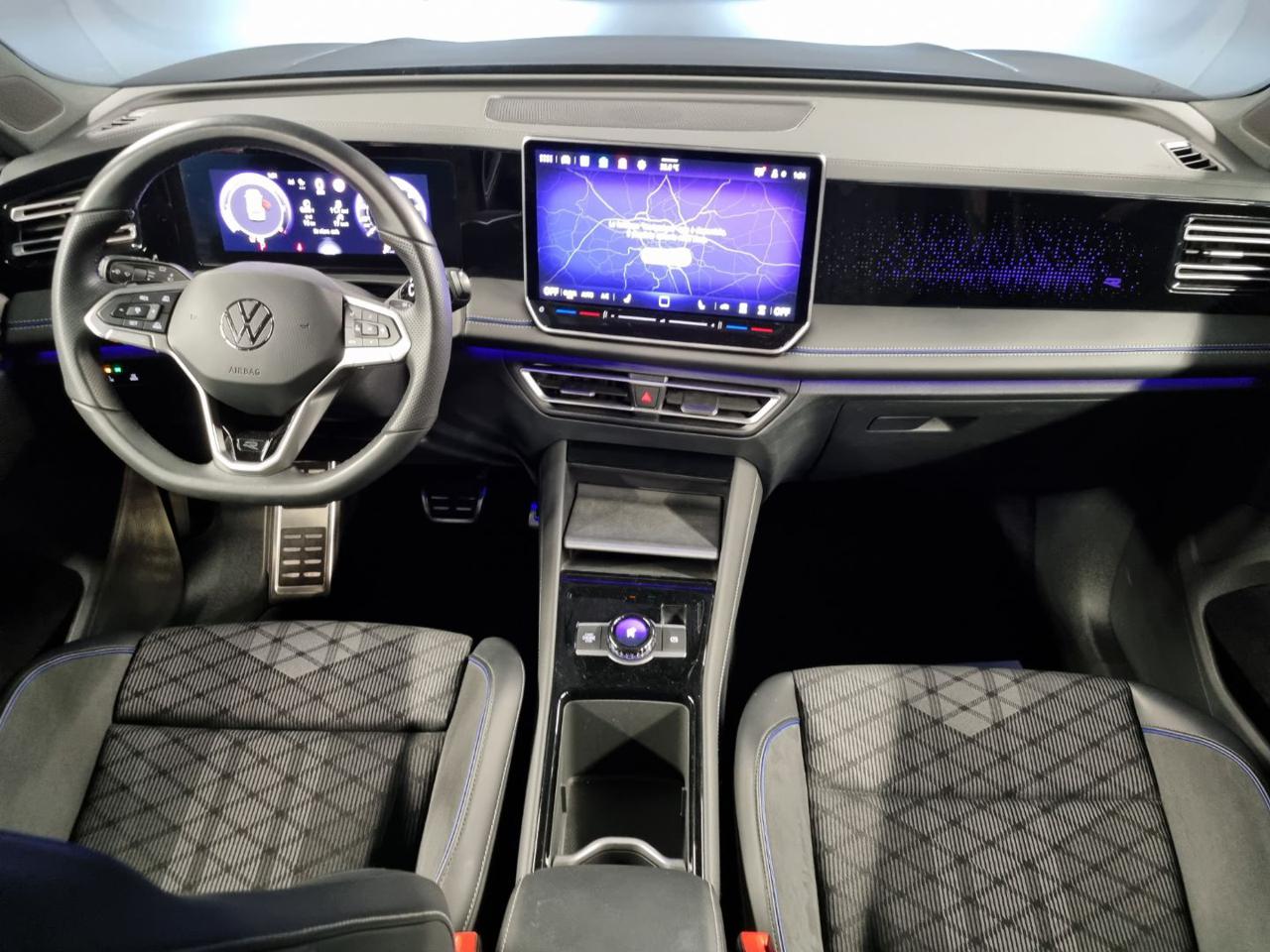 VOLKSWAGEN Tiguan 2.0 TDI 150 CV DSG R-Line - 6