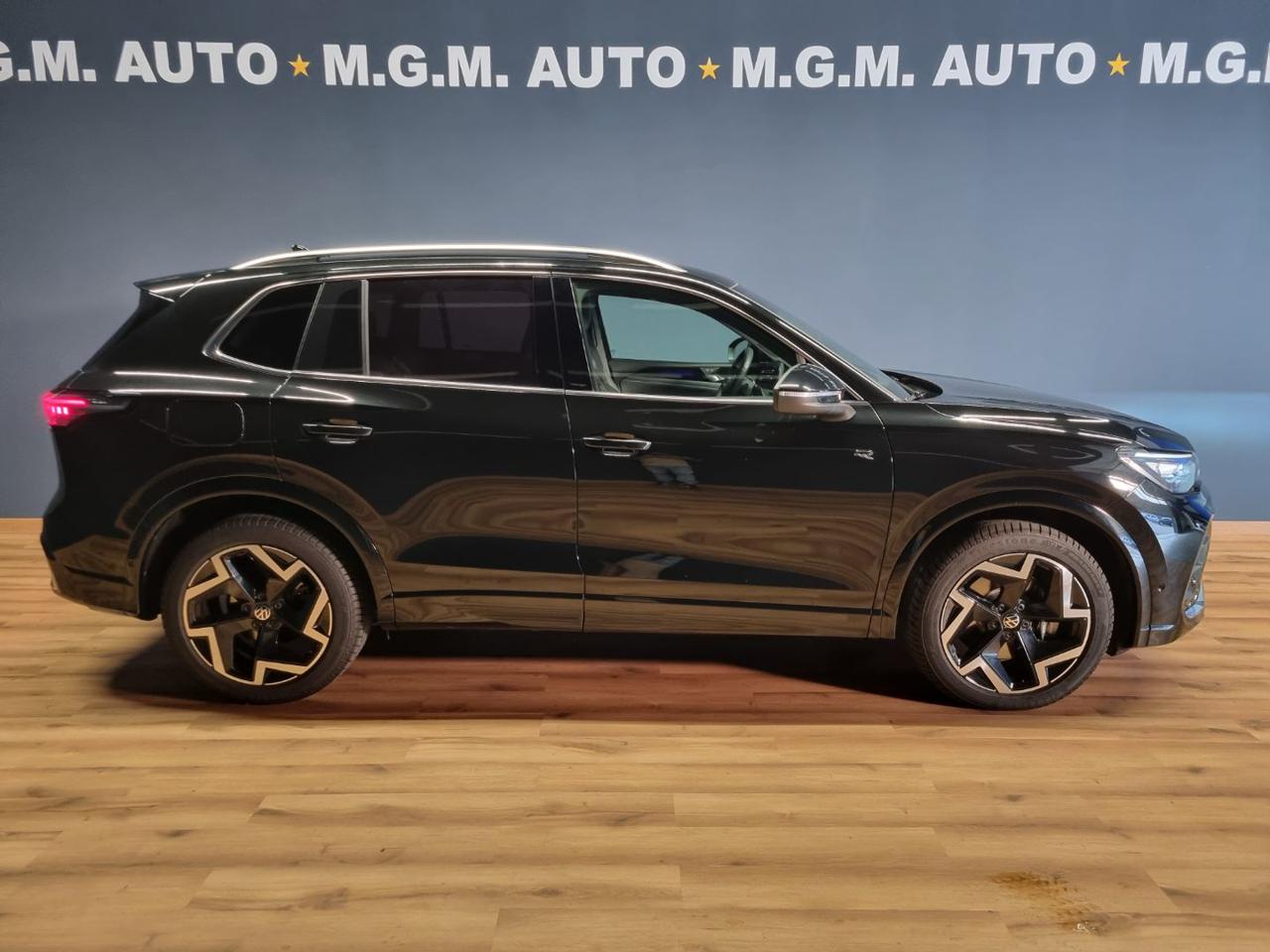 VOLKSWAGEN Tiguan 2.0 TDI 150 CV DSG R-Line - 4