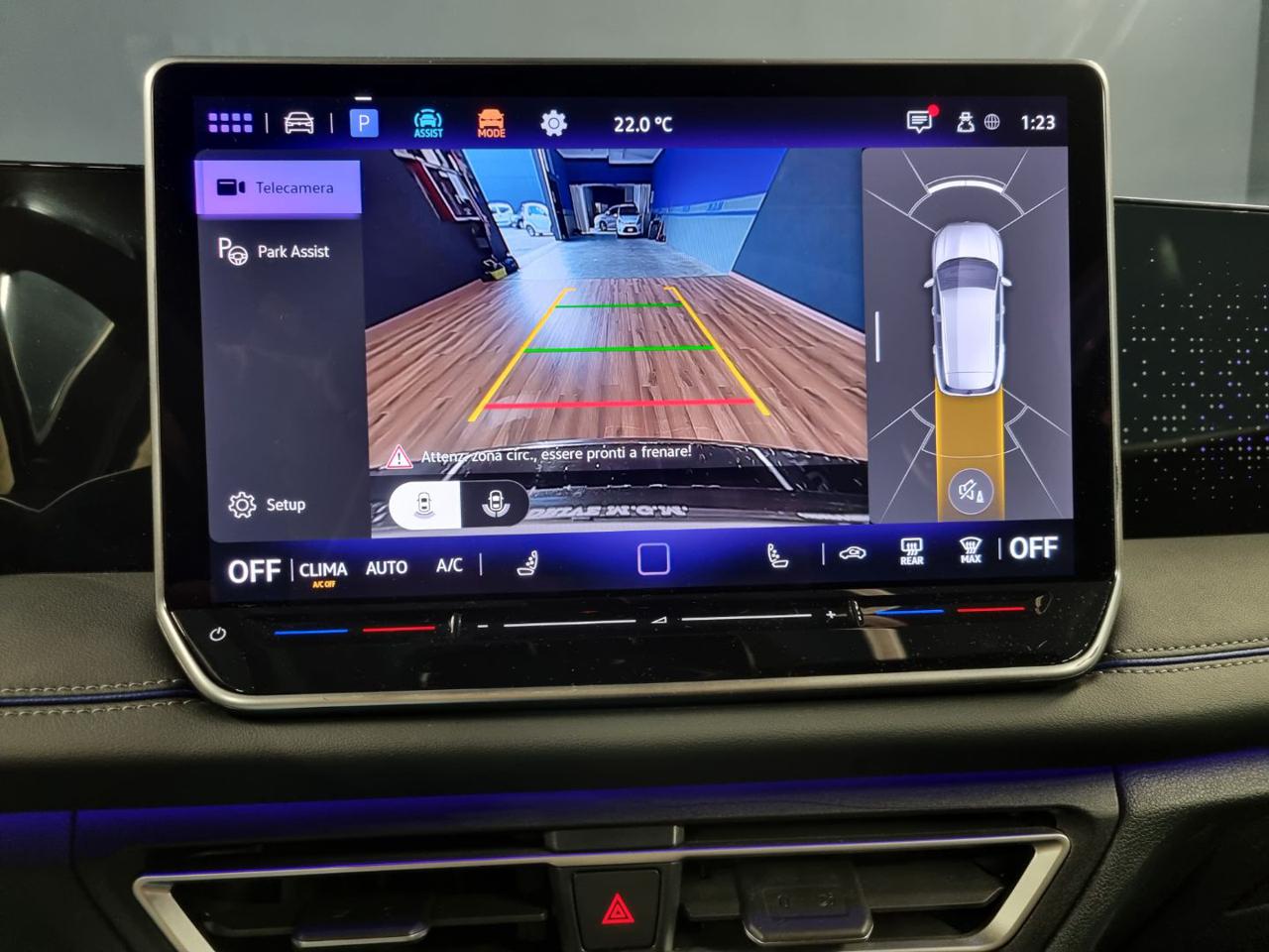 VOLKSWAGEN Tiguan 2.0 TDI 150 CV DSG R-Line - 11