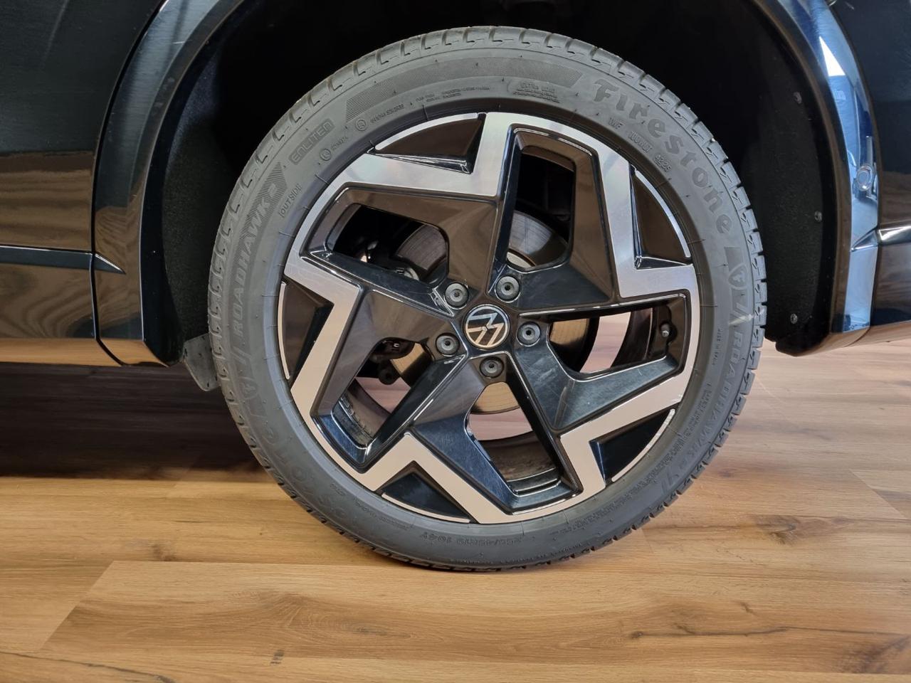 VOLKSWAGEN Tiguan 2.0 TDI 150 CV DSG R-Line - 15