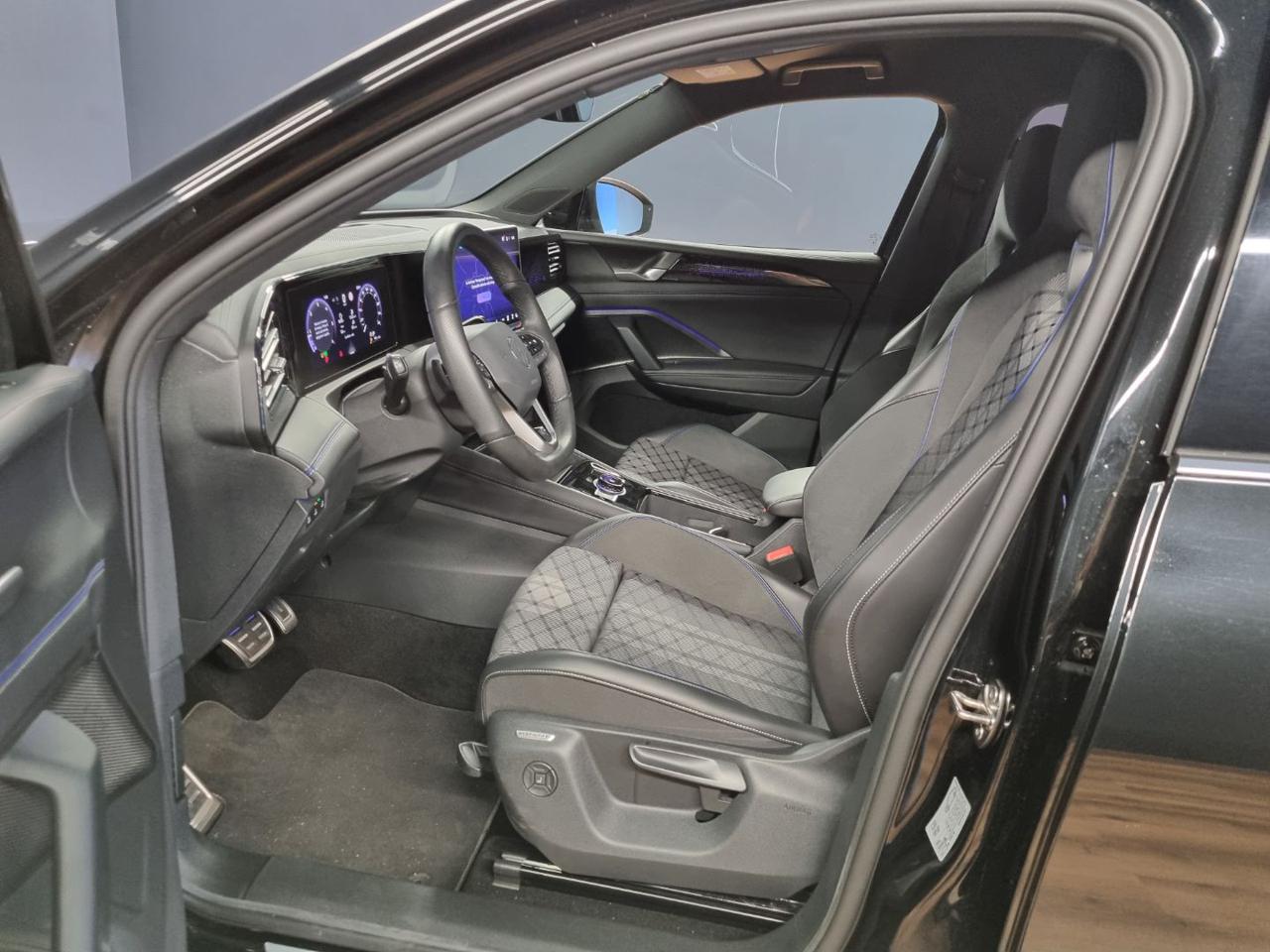 VOLKSWAGEN Tiguan 2.0 TDI 150 CV DSG R-Line - 7
