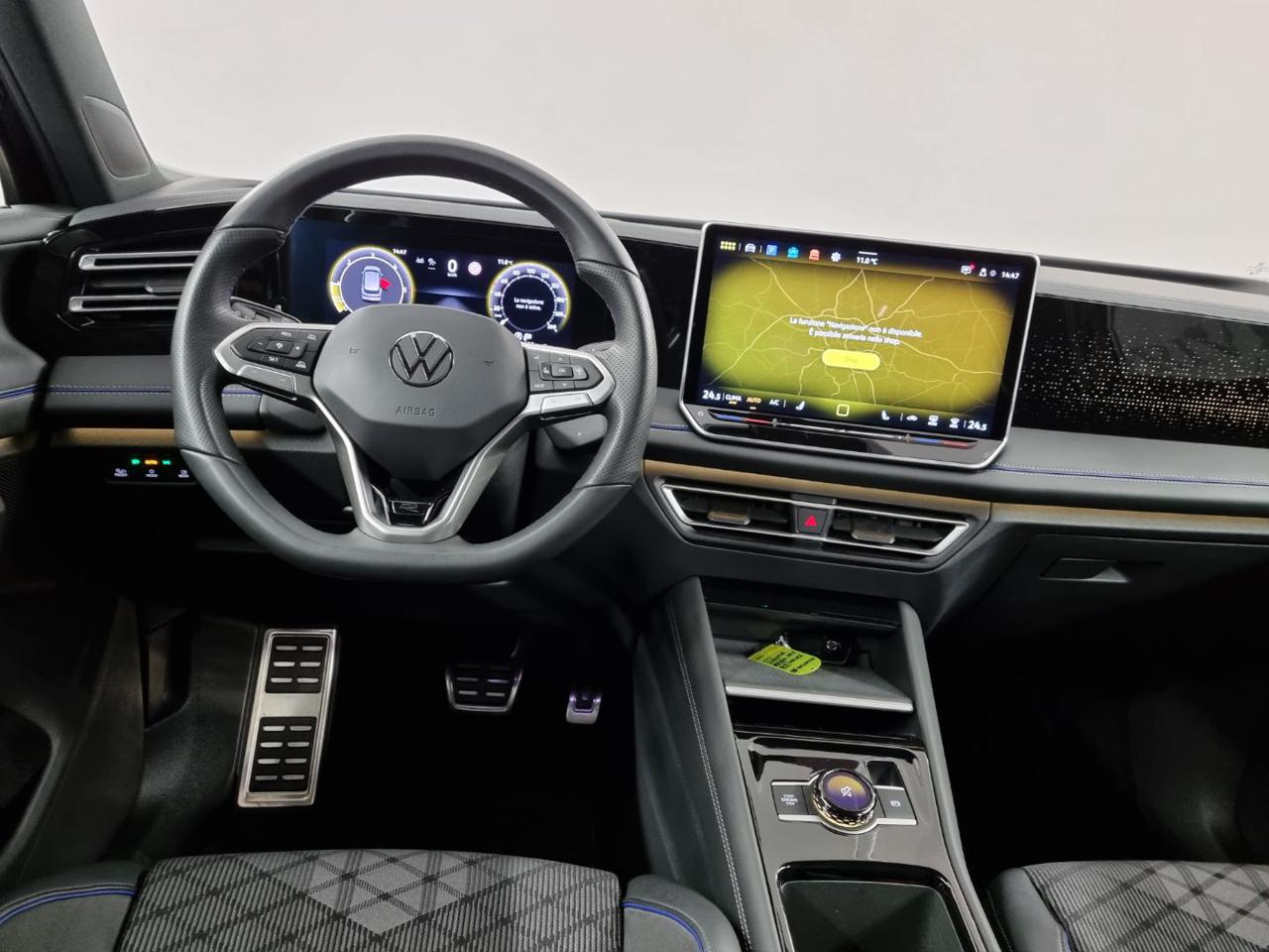 VOLKSWAGEN Tiguan 2.0 TDI 150 CV DSG R-Line - 29
