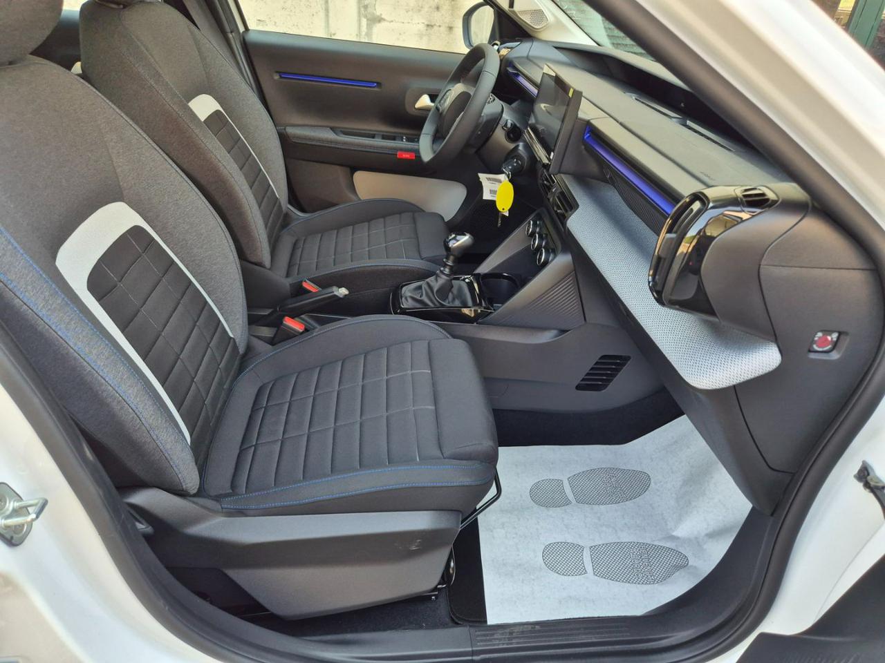 CITROEN C3 PureTech 100 S&S Plus - 11