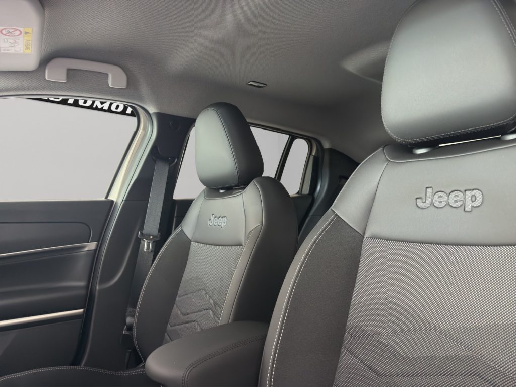 JEEP Avenger 1.2 Turbo 100 CV Summit - 26