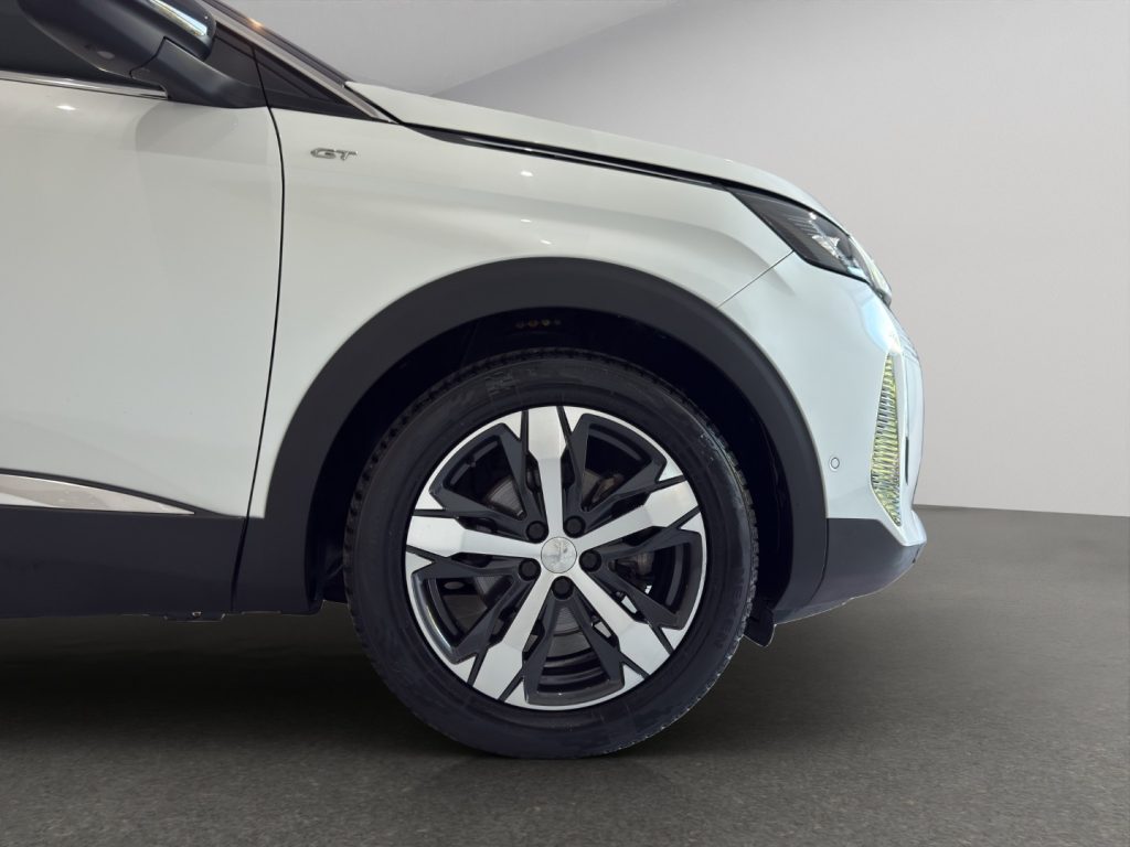PEUGEOT 3008 BlueHDi 130 S&S EAT8 GT - 23