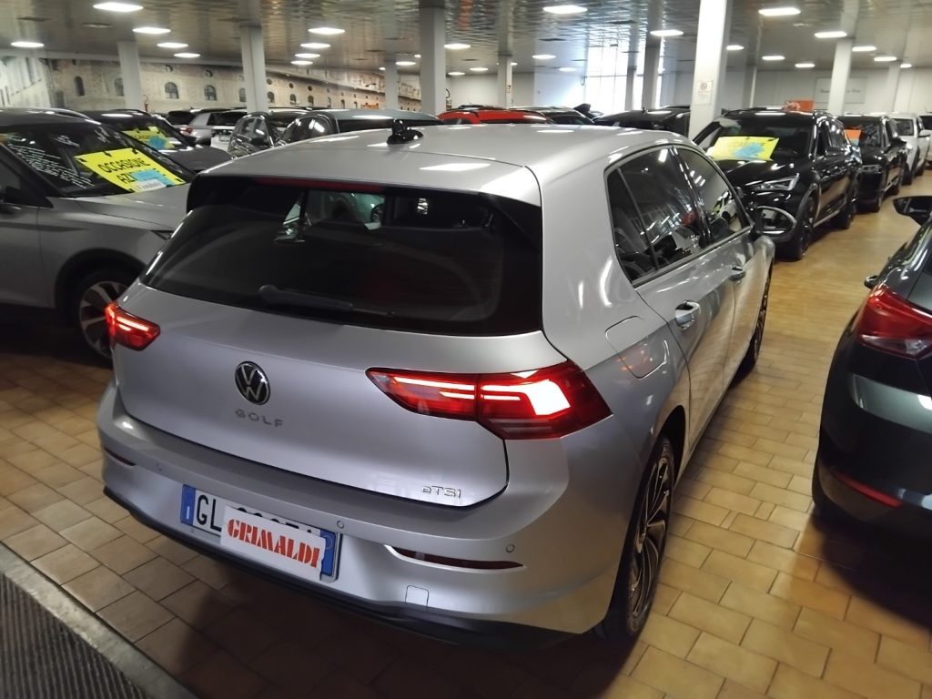 VOLKSWAGEN Golf 1.0 eTSI EVO Life DSG 17 MHEV - 6