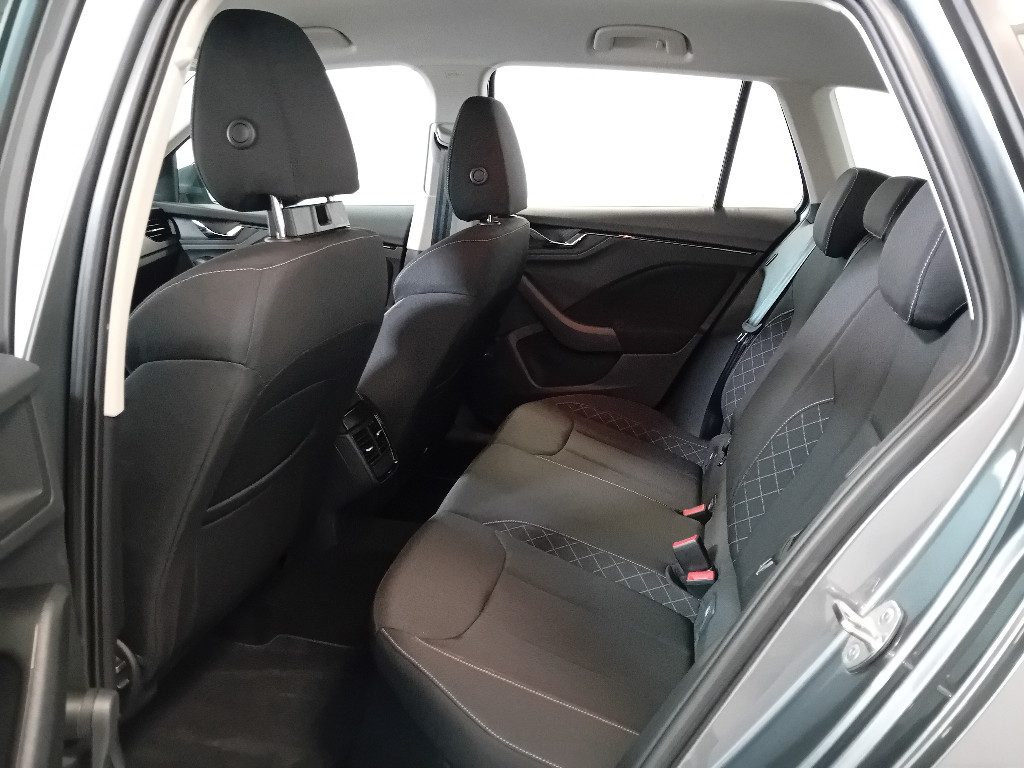 Clicca per ingrandire Kamiq - 1.0 TSI 110 CV DSG Ambition OFFERTA PROMO!!