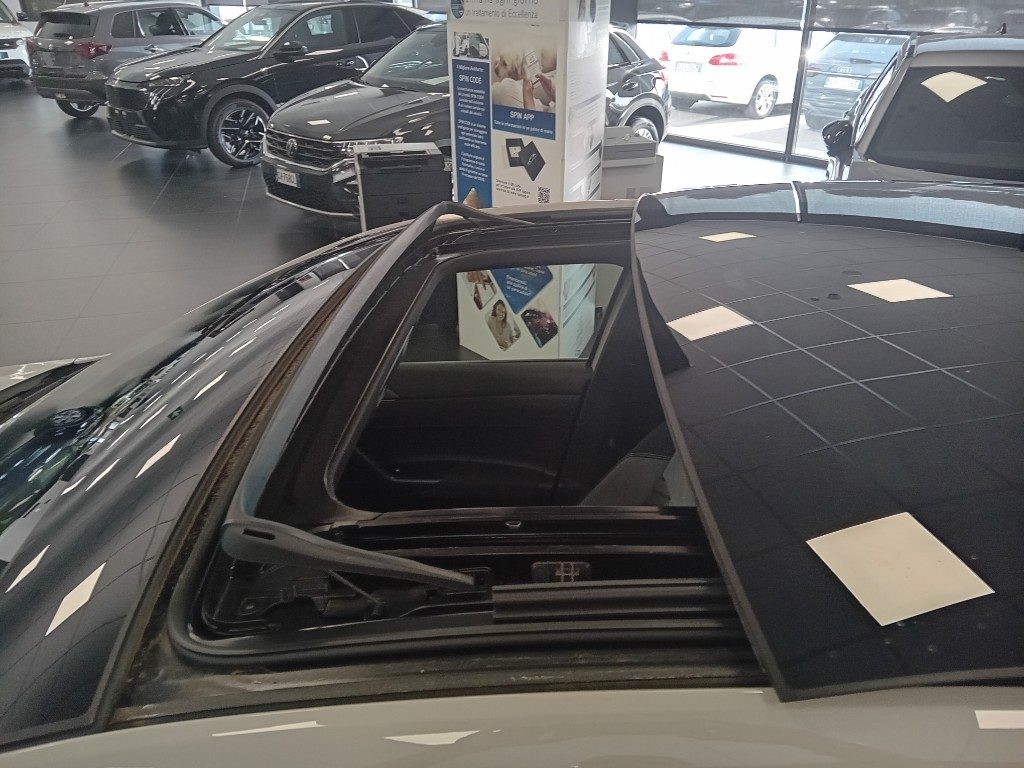 Clicca per ingrandire Taigo - 1.5 TSI ACT 150 CV DSG R-Line