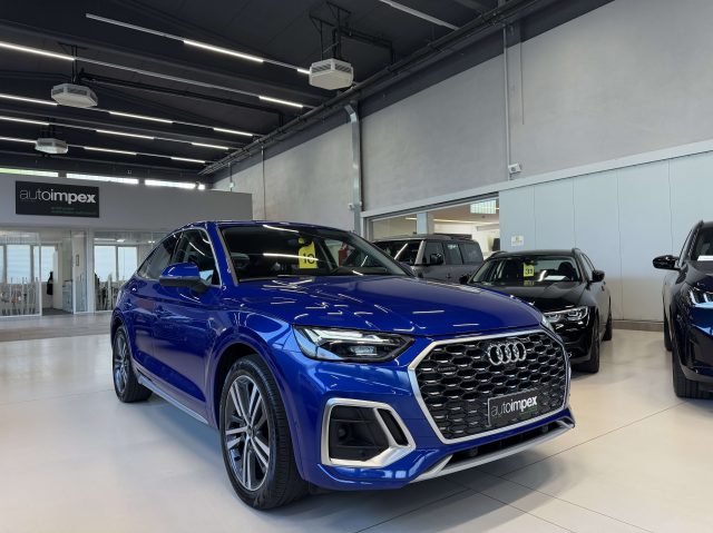 AUDI Q5 Azzurro pastello