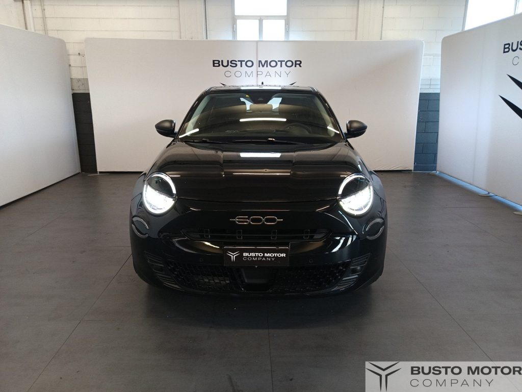 FIAT 600 1.2 hybrid 110cv auto - 2