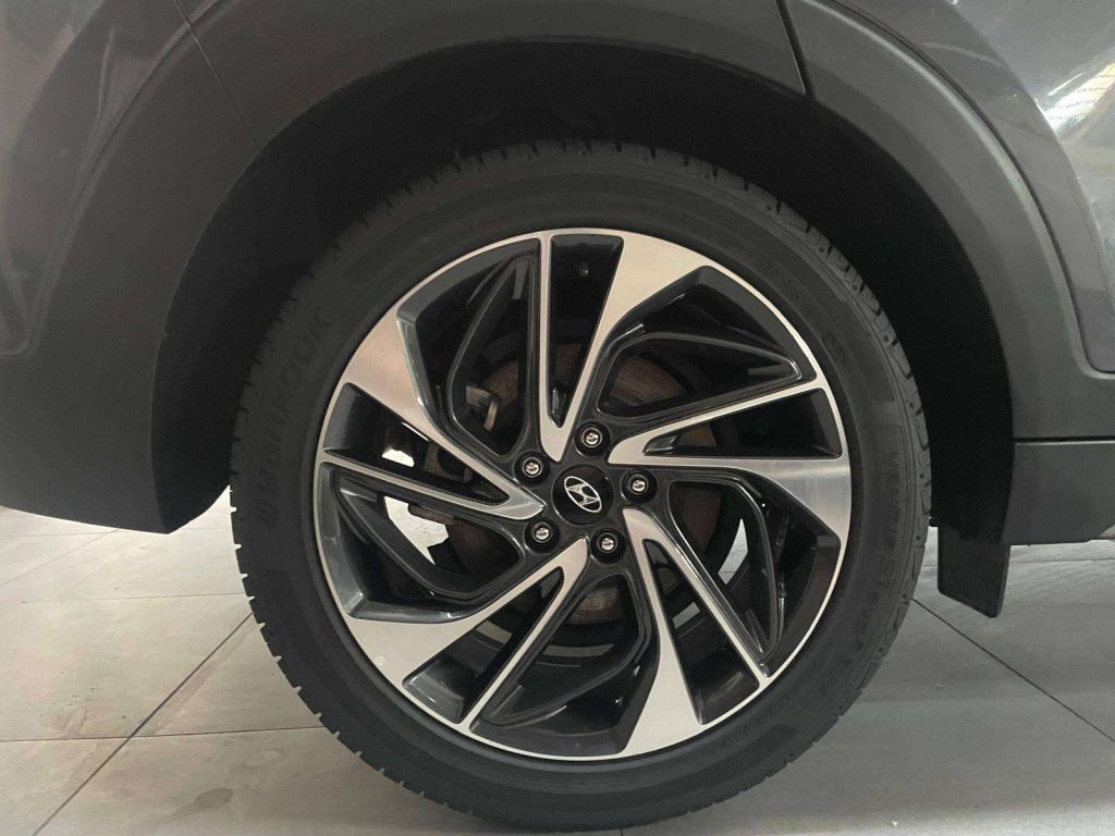 HYUNDAI Tucson Tucson 4wd 1.6 crdi Exellence 136cv dct / TETTO+KR