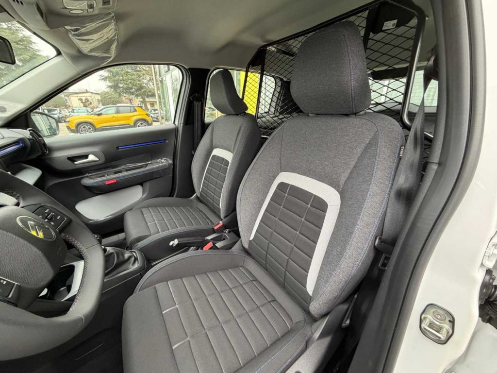 CITROEN C3 IV Van 1.2 turbo S&S 100cv Pro - 16