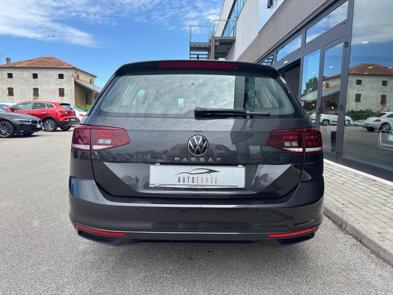 Clicca per ingrandire Passat Variant - 2.0 TDI SCR 122 CV EVO DSG Business
