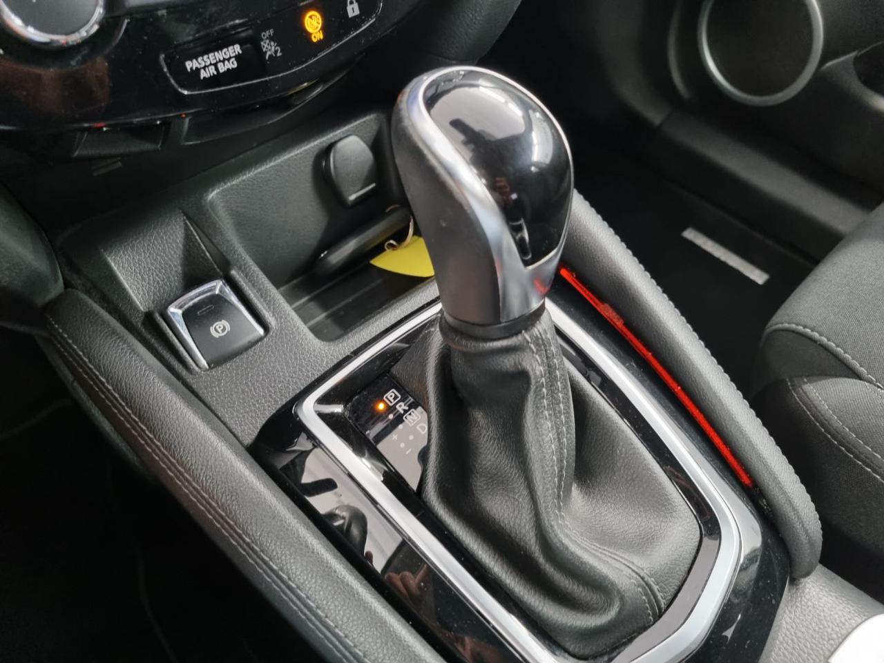 NISSAN Qashqai 1.3 DIG-T 160 CV DCT N-Connecta - 15