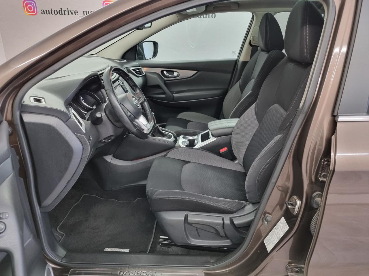 NISSAN Qashqai 1.3 DIG-T 160 CV DCT N-Connecta - 9