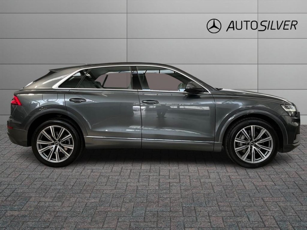 AUDI Q8 55 TFSI quattro tiptronic - 5