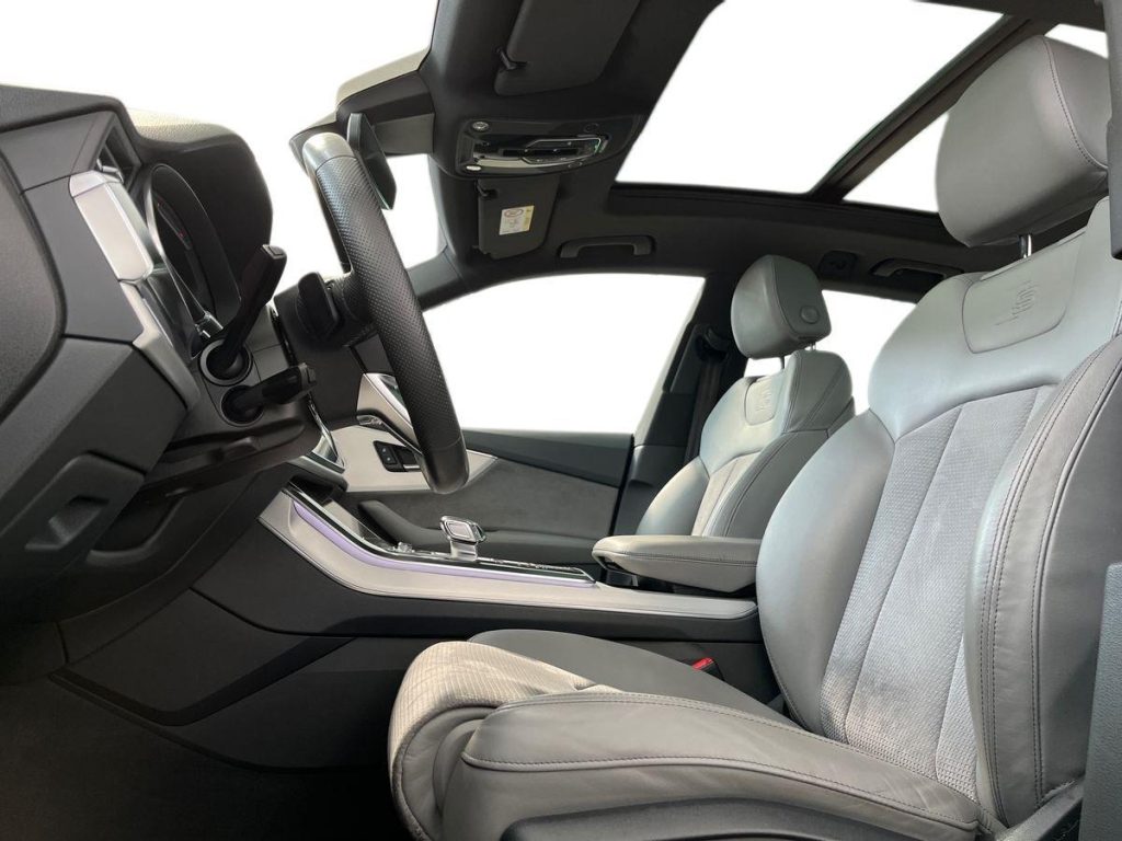 AUDI Q8 55 TFSI quattro tiptronic - 10
