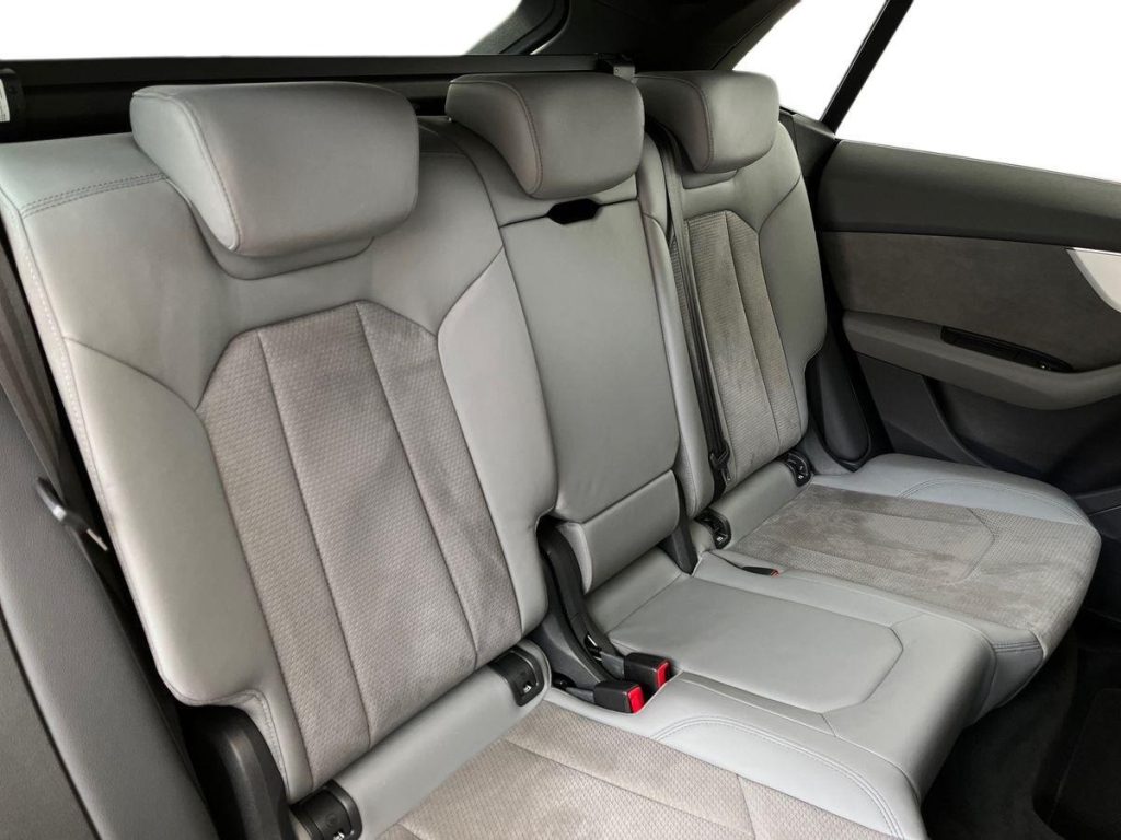 AUDI Q8 55 TFSI quattro tiptronic - 15