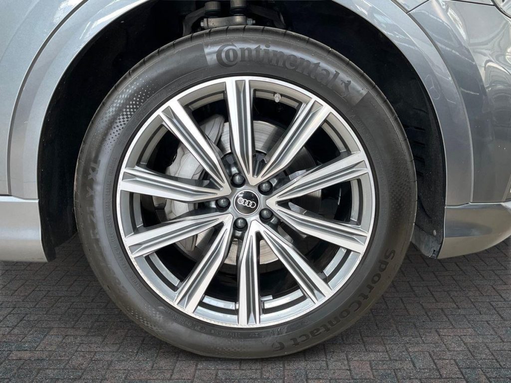 AUDI Q8 55 TFSI quattro tiptronic - 7