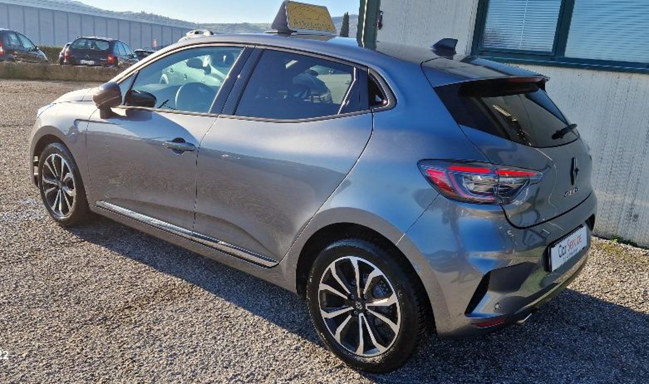 RENAULT Clio ECO-G 100 CV 5 porte Techno seminuove - 4