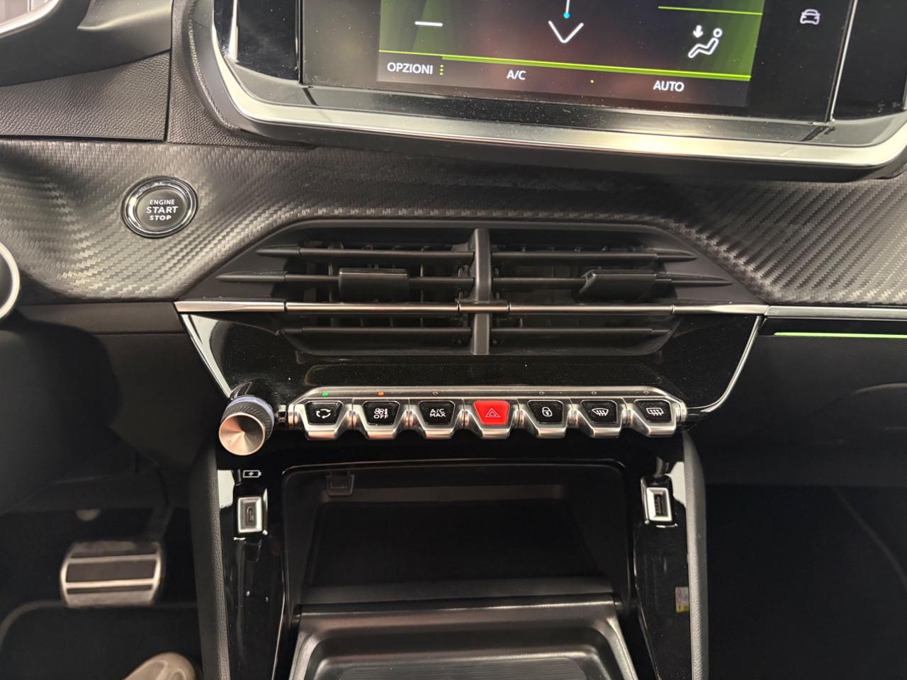 PEUGEOT 2008 BlueHDi 130 S&S EAT8 GT FULL LED - 12